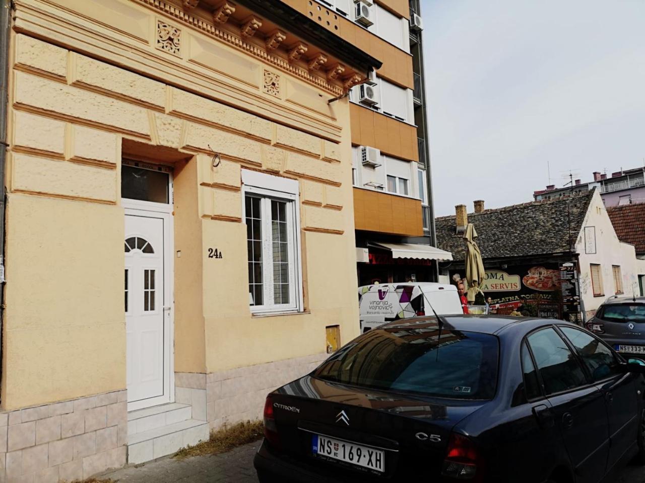 Filinhome Papa Studio 1 Novi Sad Exterior photo
